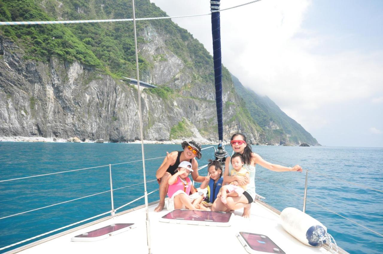 舟津食旅 Mooring B&B 禁菸民宿 訂房請詳閱住宿須知 Kota Hualien Bagian luar foto